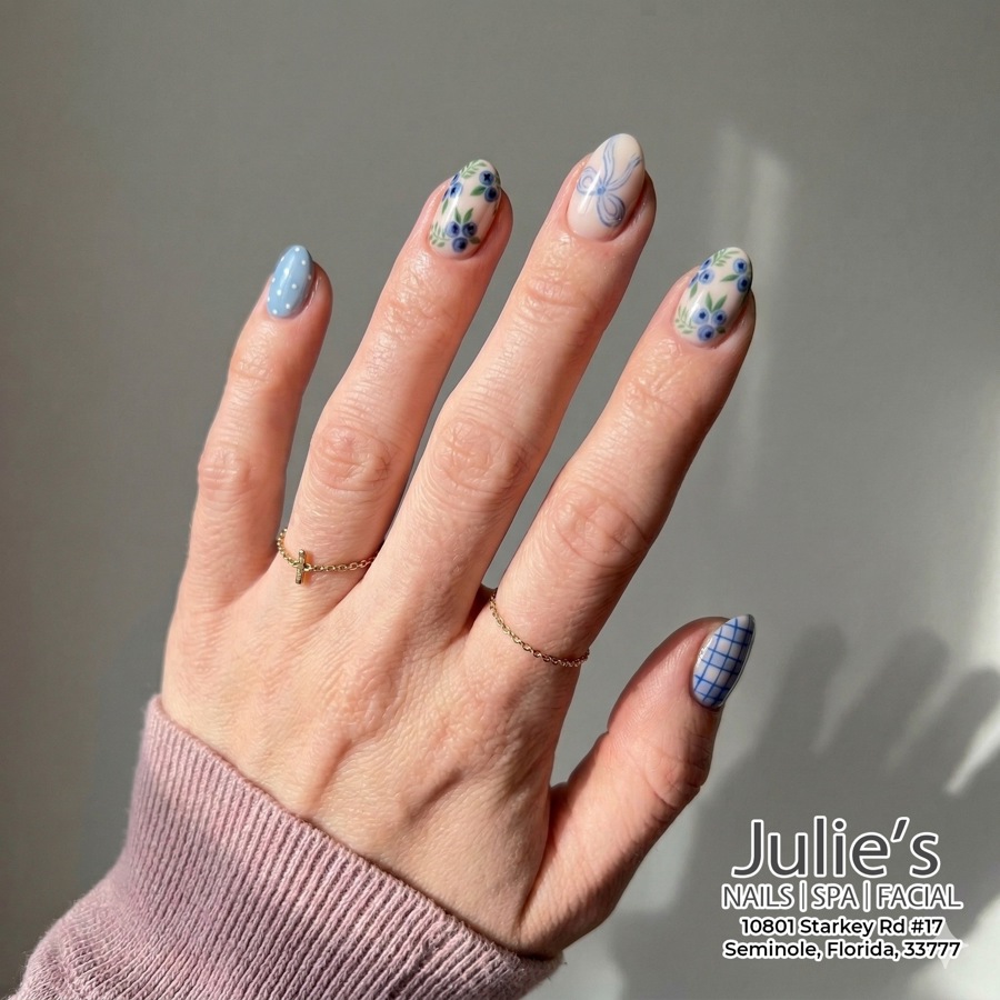 Julie's Nails & Spa II